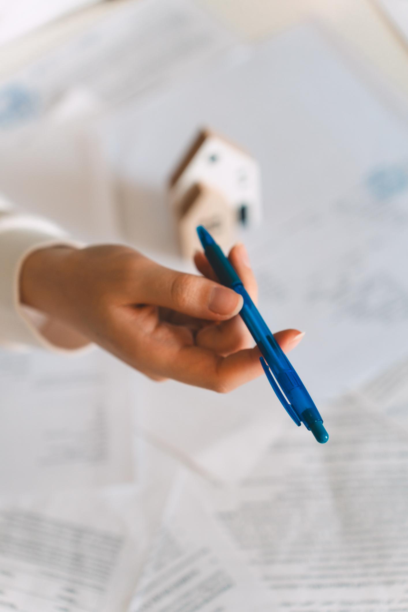 what a title company acutally does aristocrat title Jeffersonville Paoli Indiana Louisville Kentucky